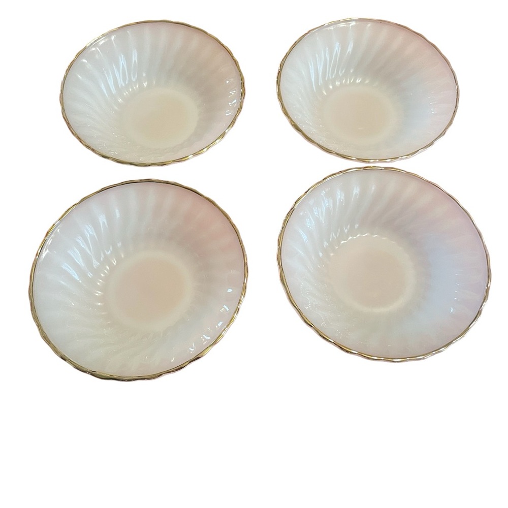 Fire King Bowls (Set f 4)